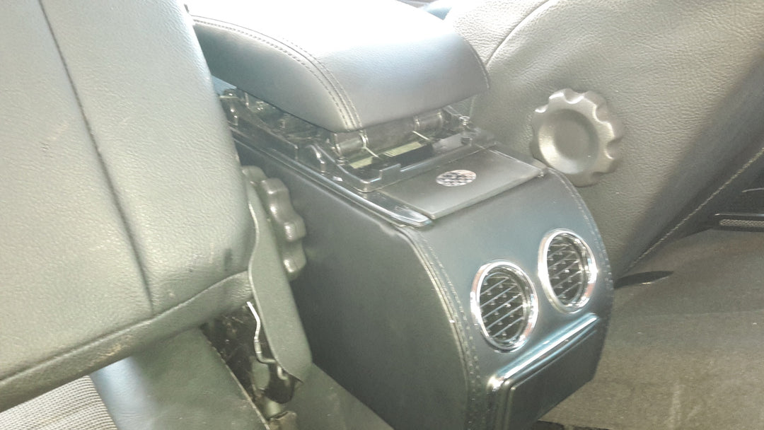 MG 3 Centre Console Adjustable Armrest with Storage Box & Rear Ashtray