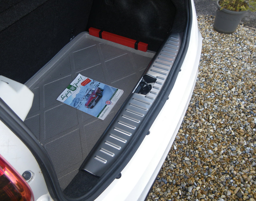 MG 3 Stainless Rear Sill Protector – MG & AMC Parts & Accessories