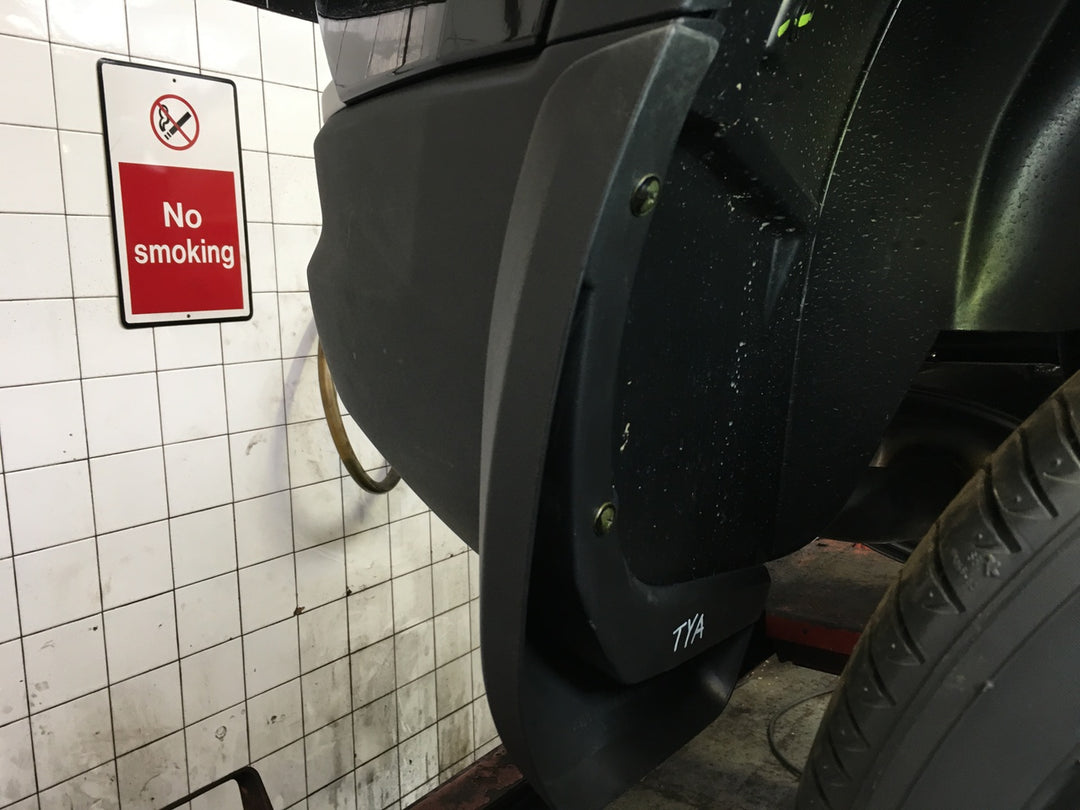 MG GS Mudflaps with GS logo