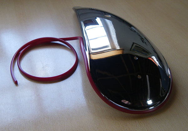 Matchless Petrol Tank Chrome Side Panel Seals BLACK